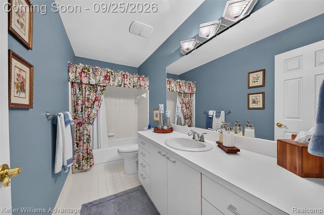 105 Hampton Court, Northville, MI 48168
