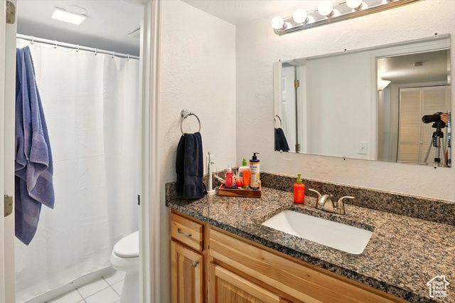 875 E ARROWHEAD LN #3, Murray, UT 84107