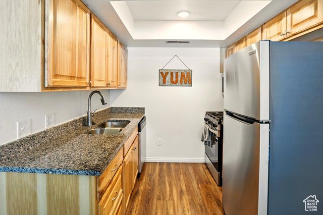 875 E ARROWHEAD LN #3, Murray, UT 84107