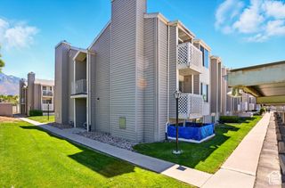 875 E ARROWHEAD LN #3, Murray, UT 84107