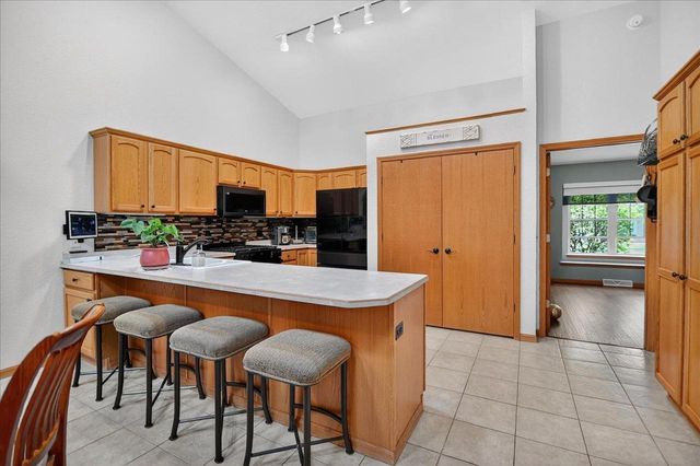 1198 Sawyer Way, Sun Prairie, WI 53590