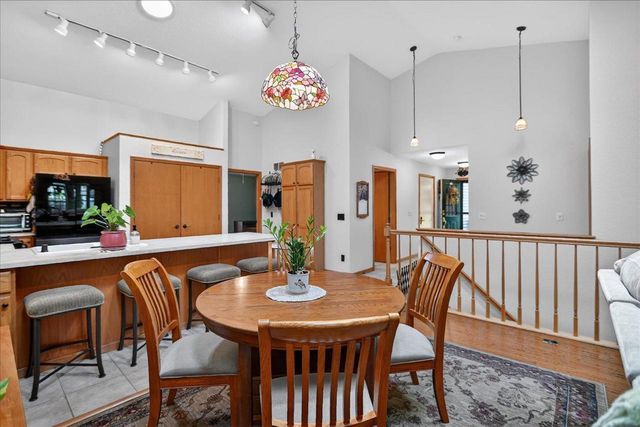 1198 Sawyer Way, Sun Prairie, WI 53590