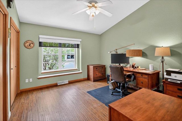 1198 Sawyer Way, Sun Prairie, WI 53590