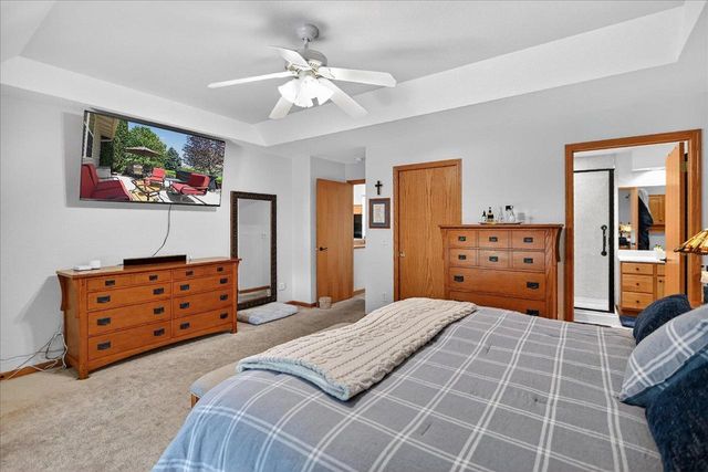 1198 Sawyer Way, Sun Prairie, WI 53590