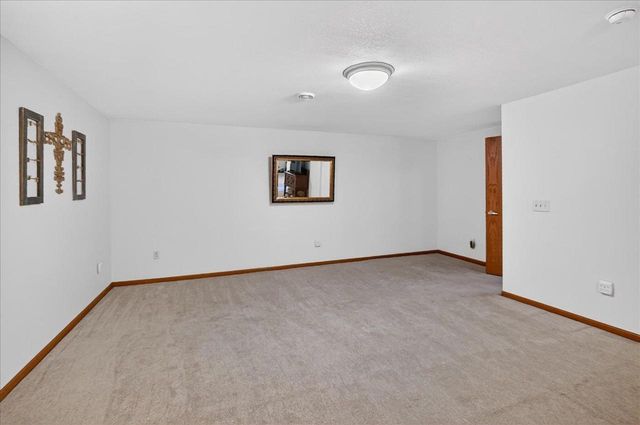 1198 Sawyer Way, Sun Prairie, WI 53590