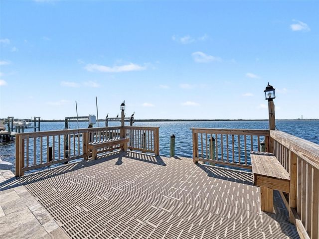 4936 SOUTHSHORE DRIVE, New Port Richey, FL 34652