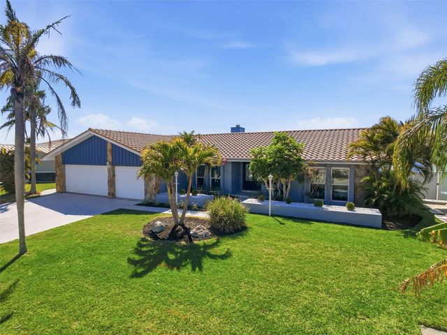 4936 SOUTHSHORE DRIVE, New Port Richey, FL 34652