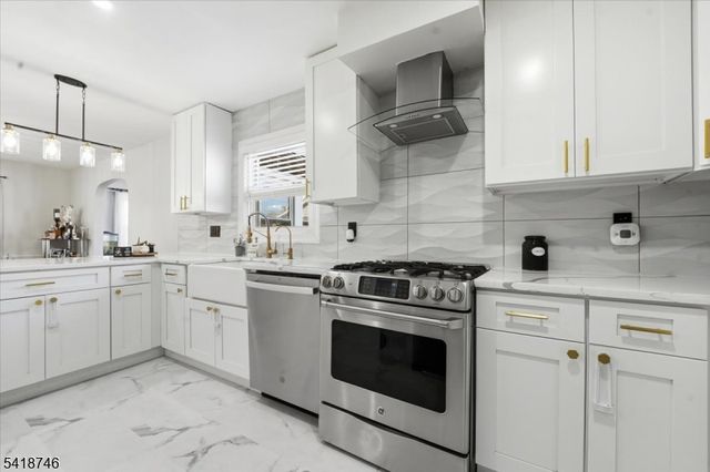 415 19Th Ave, Paterson City, NJ 07504