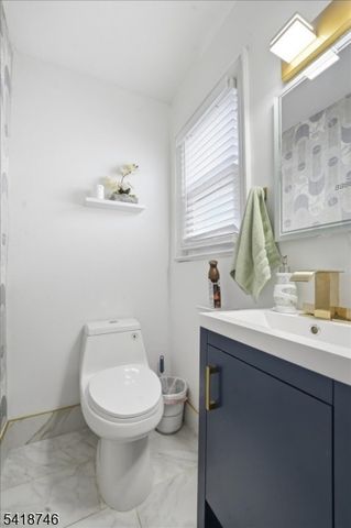 415 19Th Ave, Paterson City, NJ 07504