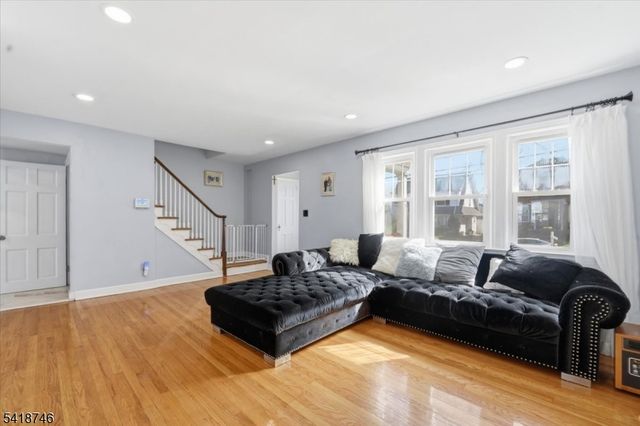 415 19Th Ave, Paterson City, NJ 07504