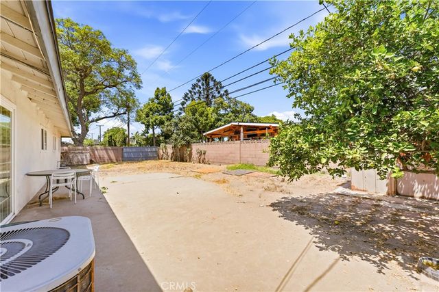 860 S Chantilly, Anaheim, CA 92806