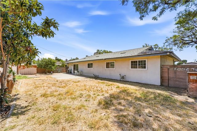 860 S Chantilly, Anaheim, CA 92806