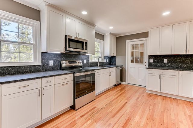 814 Dunbarton Drive, North Augusta, SC 29841