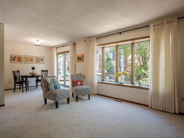 215 Elton Hills Drive NW 35, Rochester, MN 55901