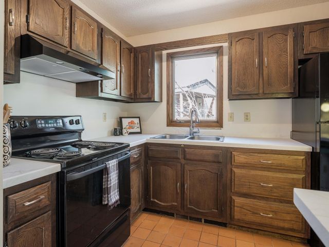 215 Elton Hills Drive NW 35, Rochester, MN 55901