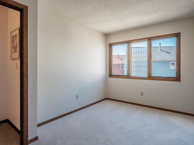 215 Elton Hills Drive NW 35, Rochester, MN 55901