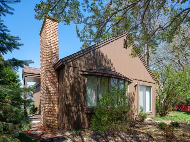 215 Elton Hills Drive NW 35, Rochester, MN 55901