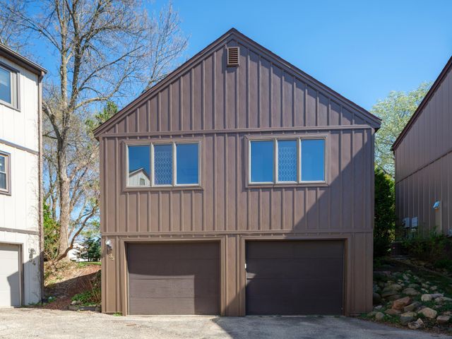 215 Elton Hills Drive NW 35, Rochester, MN 55901