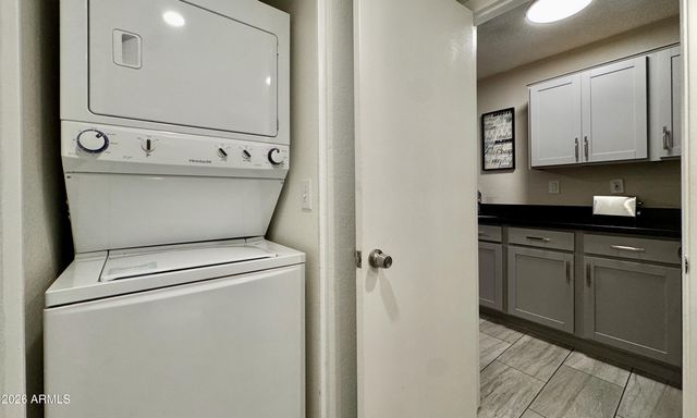 8625 E BELLEVIEW Place 1117, Scottsdale, AZ 85257