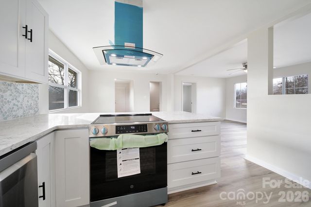 328 Old Concord Road, Salisbury, NC 28144