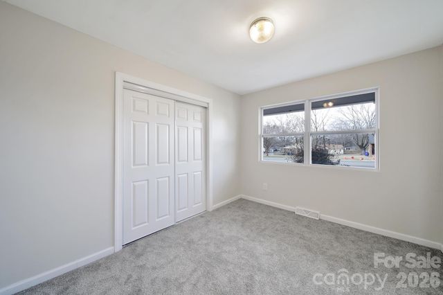 328 Old Concord Road, Salisbury, NC 28144