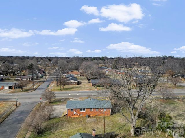 328 Old Concord Road, Salisbury, NC 28144