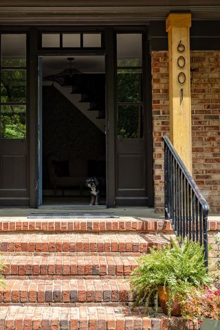 6001 Andover Dr, Nashville, TN 37215