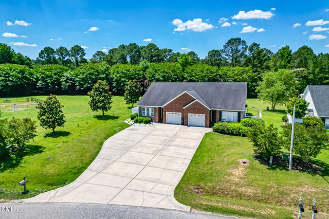 67 Ariel Street, Lillington, NC 27546
