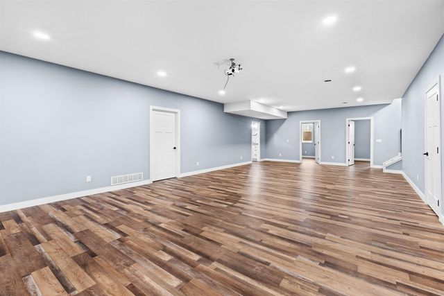 205 Pirate Street, Hudson, IA 50643