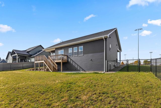 205 Pirate Street, Hudson, IA 50643