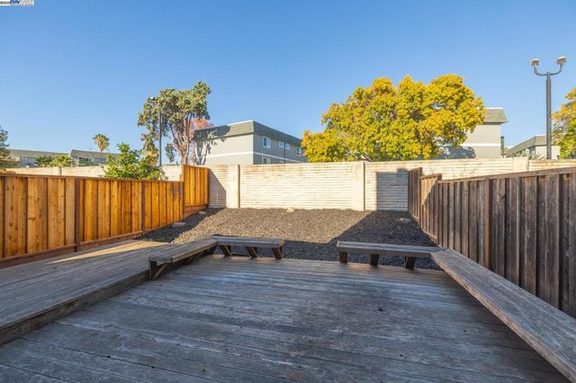 123 Pelican Loop, Pittsburg, CA 94565