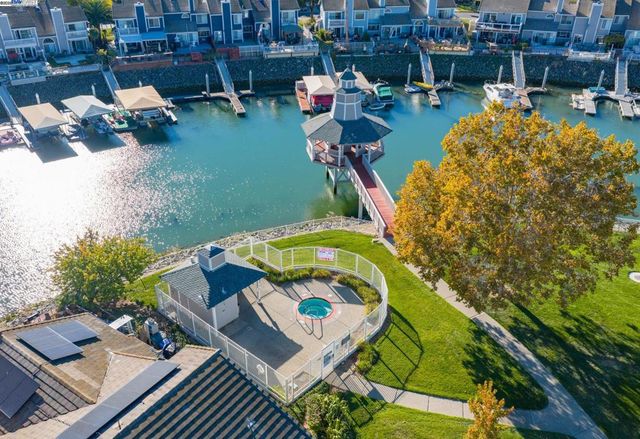 123 Pelican Loop, Pittsburg, CA 94565