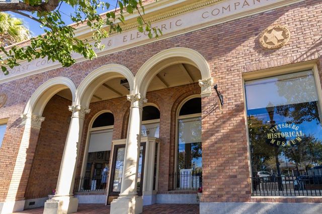 123 Pelican Loop, Pittsburg, CA 94565