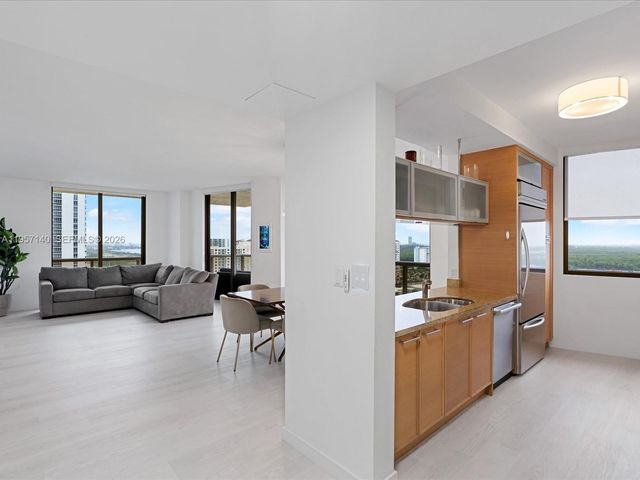 16275 Collins Ave 1804, Sunny Isles Beach, FL 33160