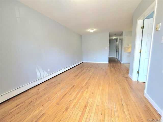 6027 78th Avenue, Glendale, NY 11385