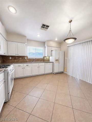 4837 Rose Window Court, Las Vegas, NV 89131