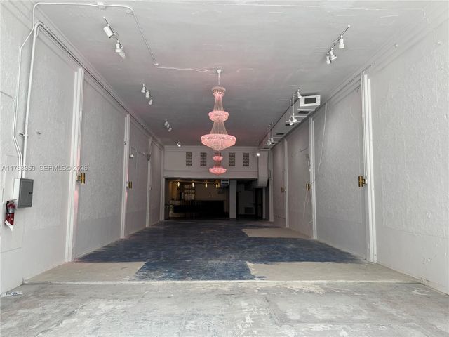 1929 Hollywood Boulevard, Hollywood, FL 33020