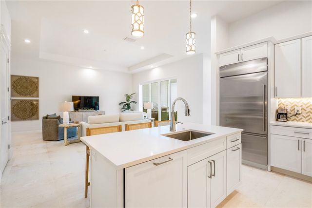 30 Strand Drive, Vero Beach, FL 32963