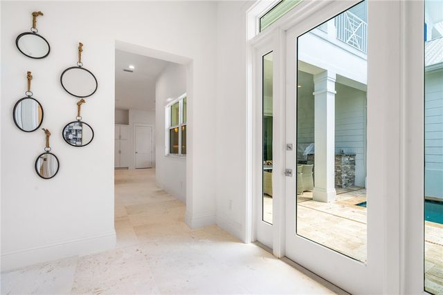 30 Strand Drive, Vero Beach, FL 32963
