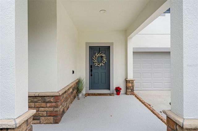 30106 KLADRUBY POINT, Mount Dora, FL 32757