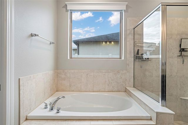 30106 KLADRUBY POINT, Mount Dora, FL 32757