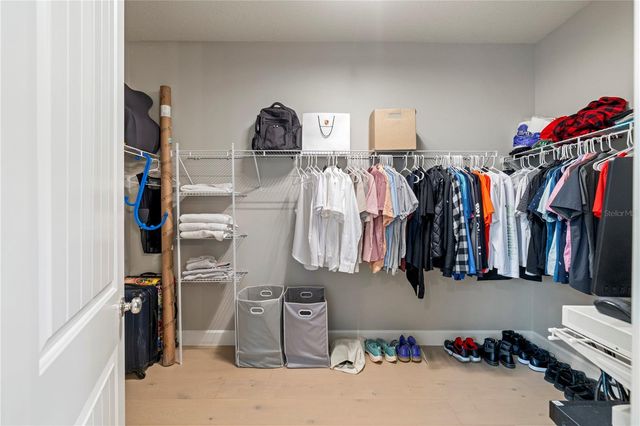 30106 KLADRUBY POINT, Mount Dora, FL 32757