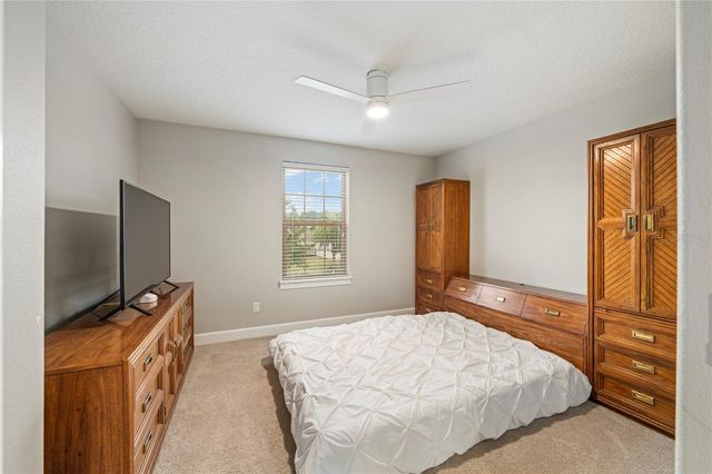 30106 KLADRUBY POINT, Mount Dora, FL 32757