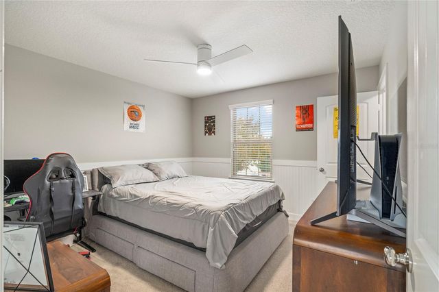 30106 KLADRUBY POINT, Mount Dora, FL 32757