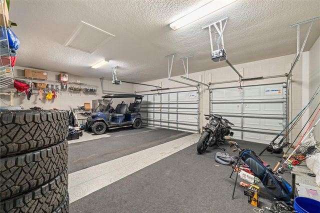 30106 KLADRUBY POINT, Mount Dora, FL 32757