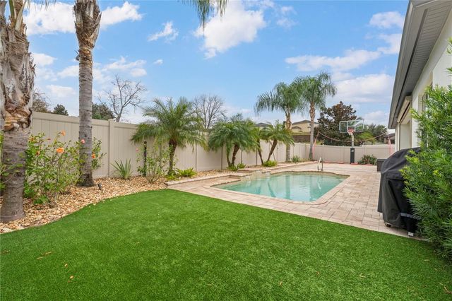 30106 KLADRUBY POINT, Mount Dora, FL 32757