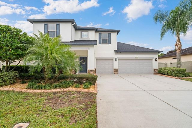 30106 KLADRUBY POINT, Mount Dora, FL 32757