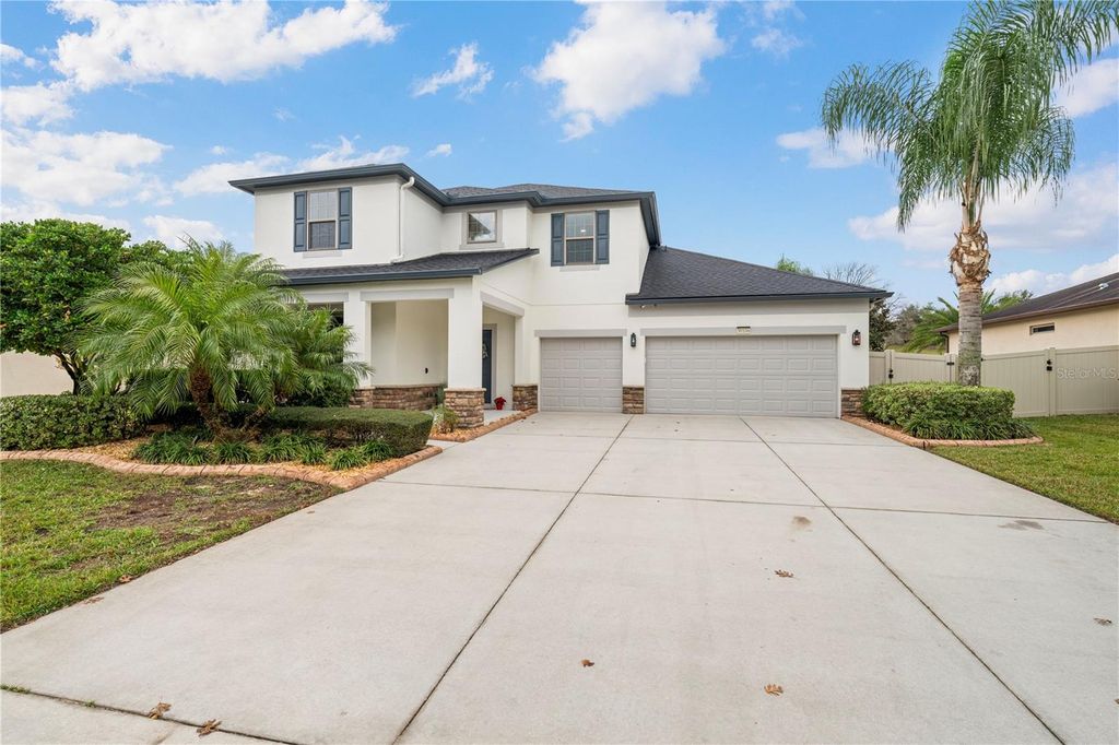 30106 KLADRUBY POINT, Mount Dora, FL 32757