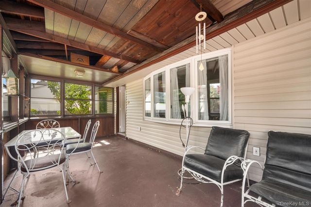 77 Pilgrim Lane, Westbury, NY 11590