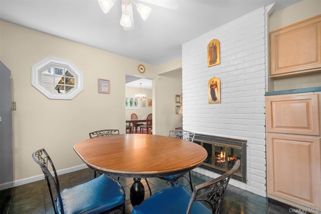 77 Pilgrim Lane, Westbury, NY 11590